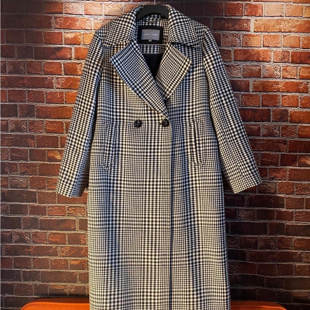 Classic Black and White Houndstooth Women's Coat